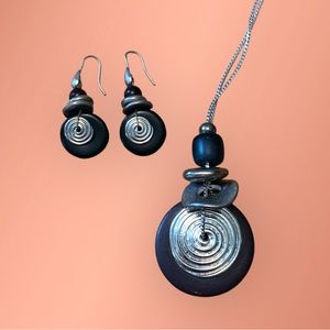 Morocco Necklace and earrings